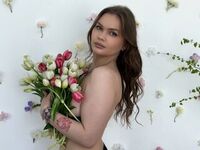 camslut fingering pussy JuliaRosse