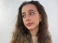 cam girl KamiZinni