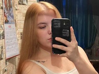 voyeur cam KarrieAnesi