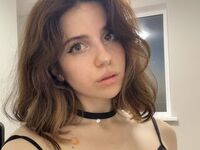 camgirl masturbating with sextoy KatieDarke