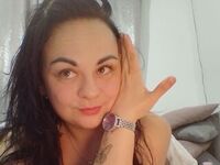 cam girl playing with dildo KristinaNoir