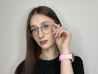 adultcam LatriciaSuet