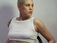 beautiful webcamgirl LauraaRosee