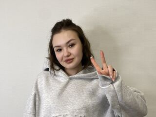 webcamgirl chat room LavernaMonnot