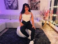 hot cam girl masturbating with vibrator LiliVelvet
