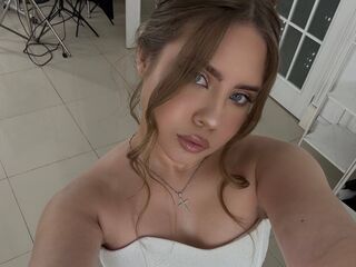 naked cam girl gallery LilianVanarsdale
