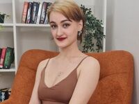 camgirl masturbating with sex toy LindaFinch