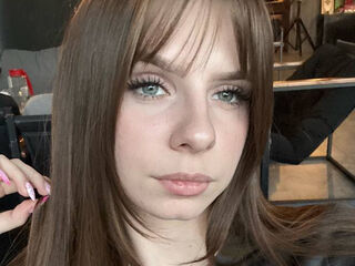 live cam chat LoiseHarington