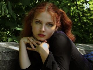 camgirl playing with sextoy LorraineJohnson