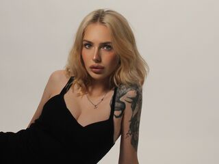 hot cam slut LowerFrancis