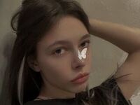 naked camgirl picture LueKottke