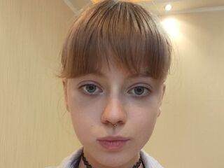 fingering webcam girl MabelZesati