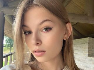 free sexcam MaidaKirakosyan