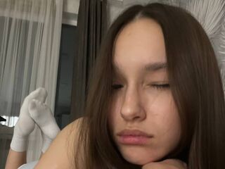 cam girl fingering MariellaLot
