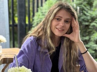 hot strip tease web cam MarinaRoloson
