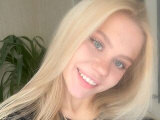 cam girl fingering MarlenaBalceiro