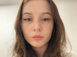 naughty cam girl fingering pussy MarquitaSuchla