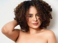 naked girl with webcam masturbating with sextoy MiaLarsun