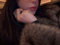 camslut topless Mimiella