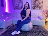 hot chatroom MonaSusan