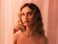 naughty cam bitch MoonSeraphine