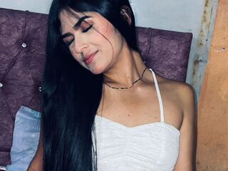 girl chatroom NileveSantana