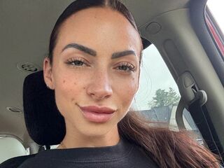 topless webcamgirl OliviaaBrownn