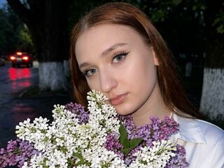hot cam girl masturbating with sextoy PatsyPeckham