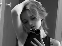 naked girl with live cam fingering PaulinaCundiff