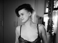 closeup webcam PeachBev