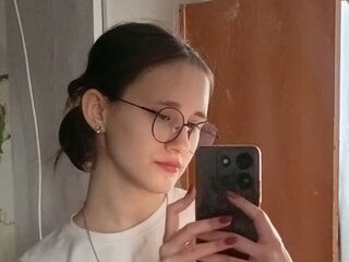 shower cam PeggyScanneu