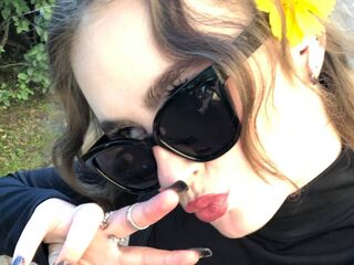 fingering cam slut QuinnTagaca