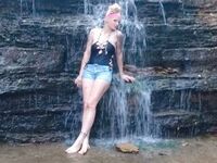 hot cam girl masturbating with vibrator RachealDraco