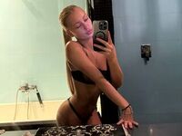 cam girl chatroom RandiWeirather