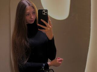 cam girl masturbating with vibrator RoxanneSpector