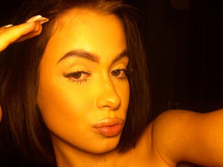 topless RuthieMichieli