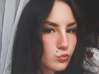 beautiful webcamgirl SadeLanden