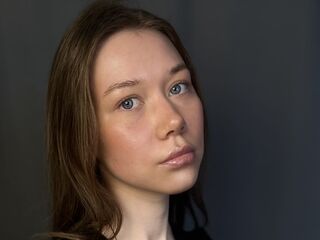 topless girl SalinaMeller