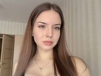 beautiful camgirl SenaidaRowson