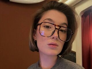 striptease cam SheilaSweezer