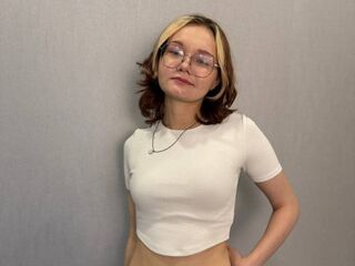 cam girl live ShemikaDestro