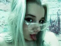 naked girl with webcam masturbating with vibrator SunnivaBridgewat