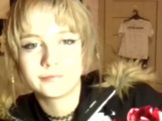 masturbating webcamgirl TomasaLohry