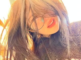 chatrubate cam girl picture ToriTrevino