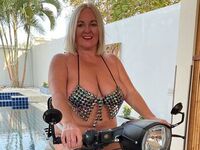 cam girl cam sex TrishLabone