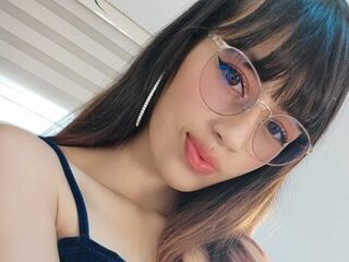 adult video chat room YiyisMarthin